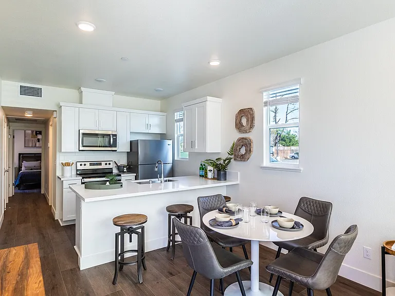 1501 Patty Pl — Photo 7