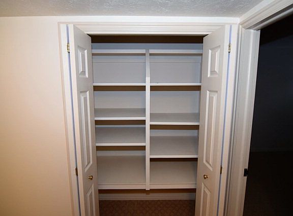 2nd image of 3509 Sun Cir