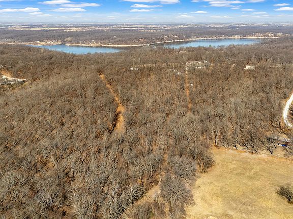 4th image of Hickory Cir