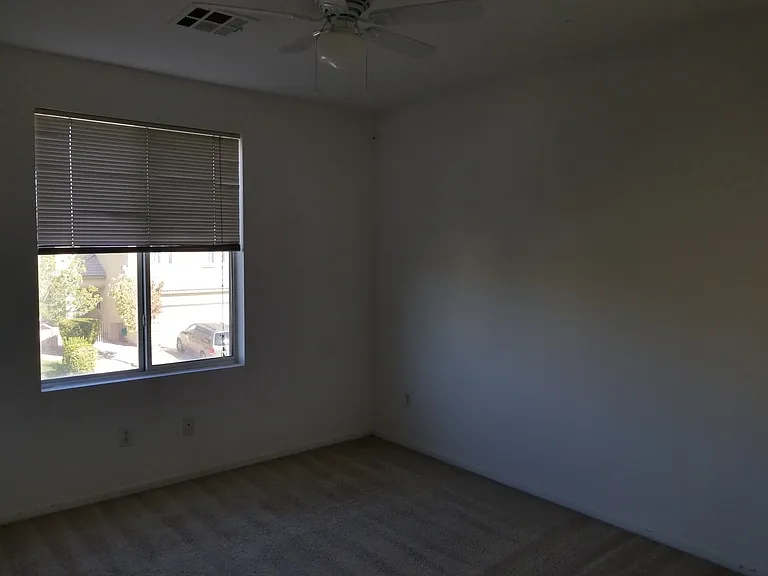 5063 El Castano Ave — Photo 12