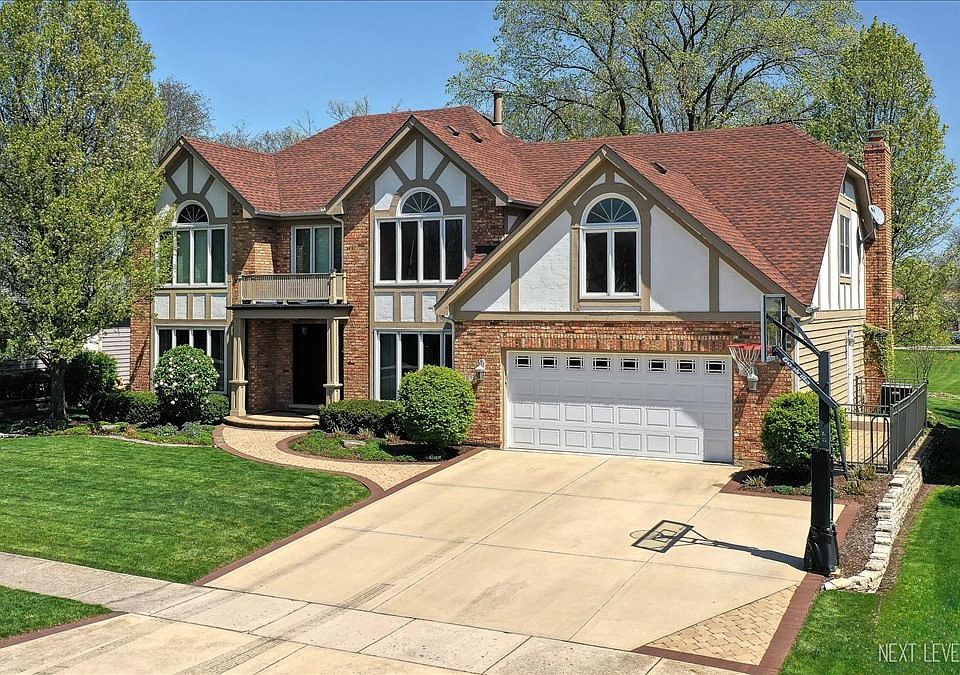 87 Hawkins Cir, Wheaton, IL 60189 Zillow