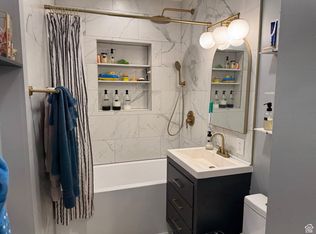 260 E 1000 N #1, Logan, UT 84321