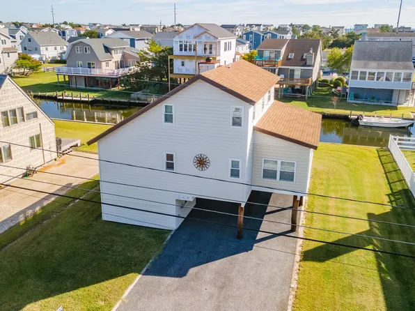 228 Carlisle Rd, Bethany Beach, DE 19930