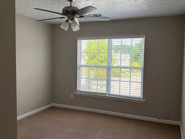 6262 Shoreview Cir — Photo 20