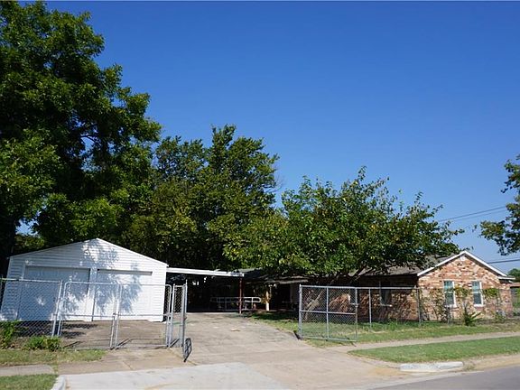 4th image of 4628 Eastland St