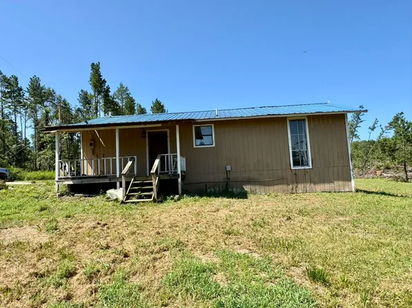 821 Preacher Rd, Melbourne, AR 72556