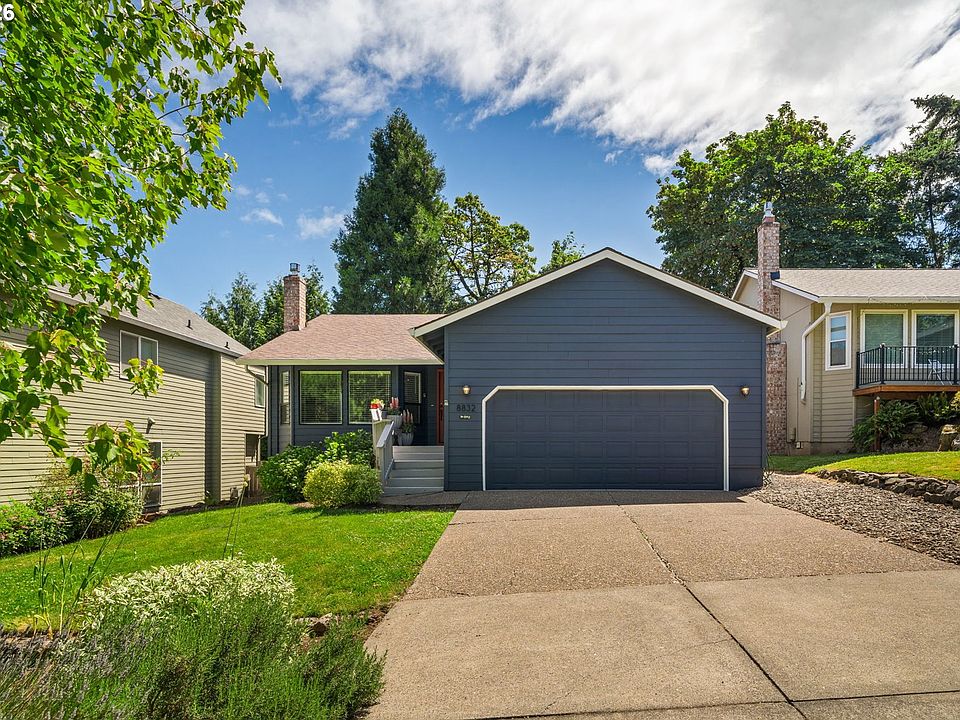 1st image of 8832 SW 50th Ave