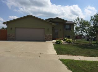 511 Adam Ave, Baltic, SD 57003