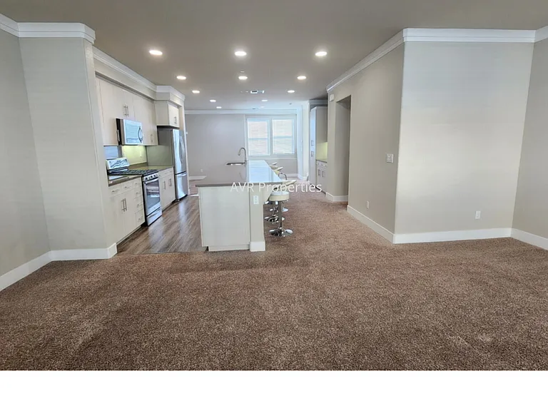 5635 Melodia Cir — Photo 11