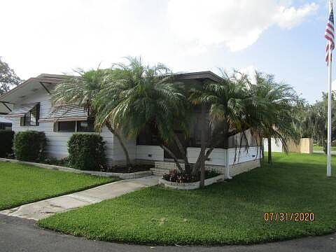 2nd image of 1403 Indigo Dr