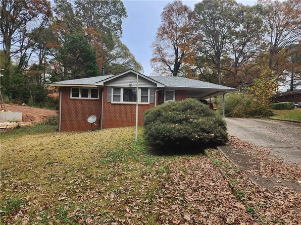 5768 Jefferson Ave, Forest Park, GA 30297