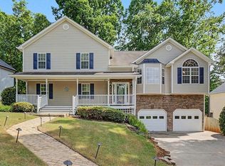 956 Taylors Farm Ct, Canton, GA 30115
