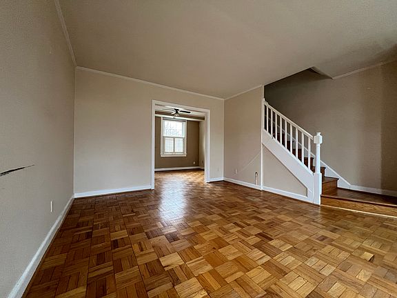2nd image of 1303 S Barton St Unit 191
