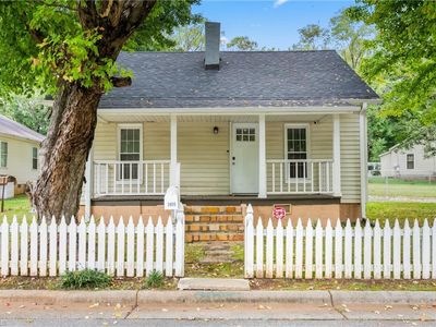 3800 Causey St, Greensboro, NC, 27407