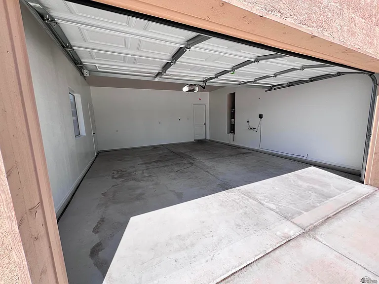 4532 S Agave Ave — Photo 4