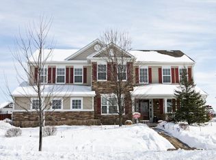 12510 Lions Chase Ct, Huntley, IL 60142