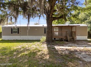 4314 Huckleberry Ln, Southport, FL 32409
