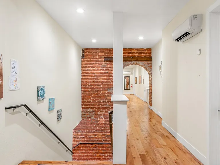 124 Saint Johns Ave #2 — Photo 6