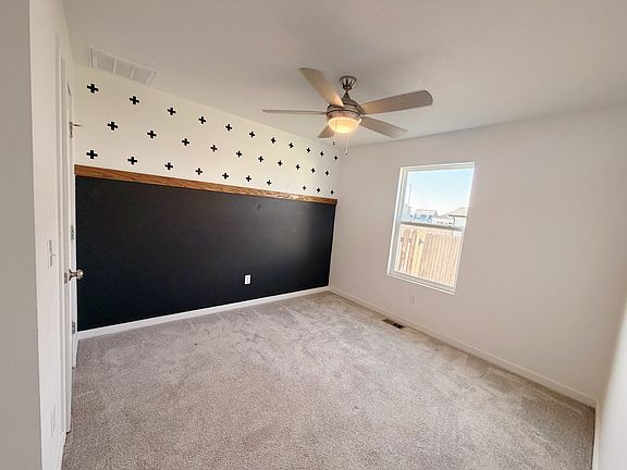 3rd image of 202 Great Plains St