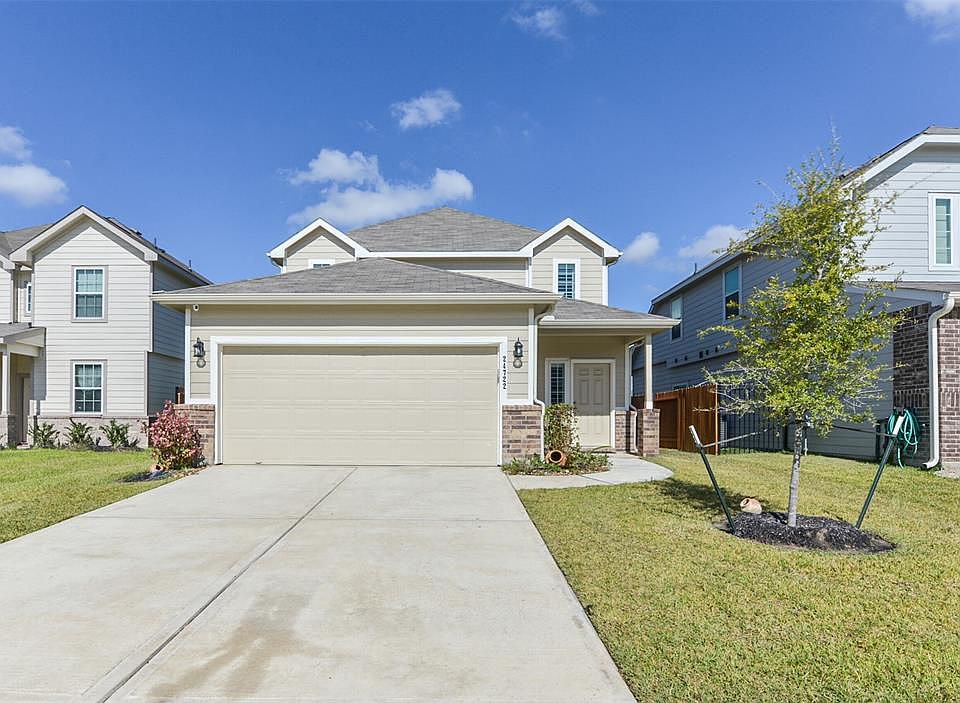 1st image of 24722 Allori Ct