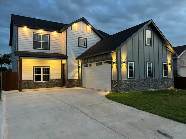 3522 Pueblo St, Dallas, TX 75212