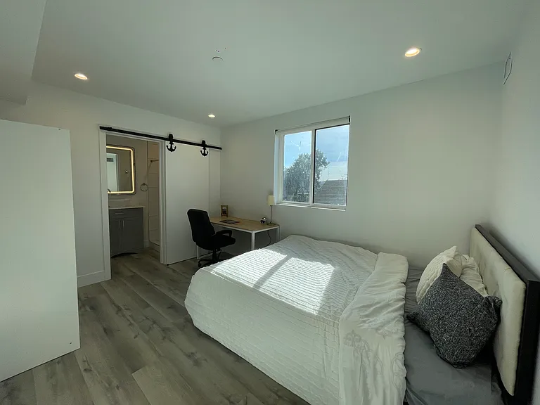3001 Van Buren Pl — Photo 12