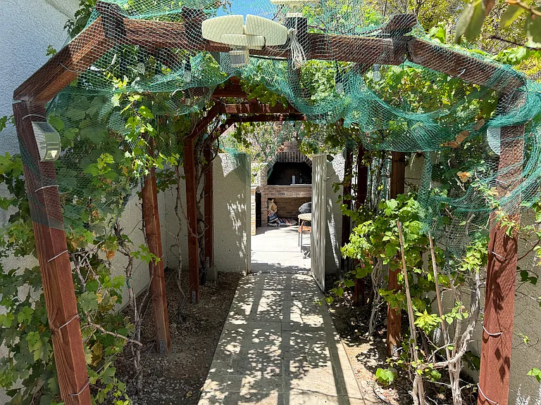 8120 Sapphire Bay Cir — Photo 40