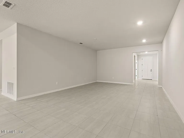 2817 Ivy Post Dr — Photo 9