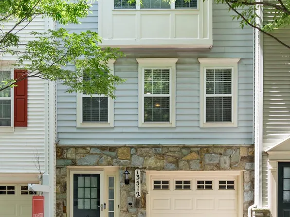 13512 Hamlet Square Ct, Germantown, MD 20874