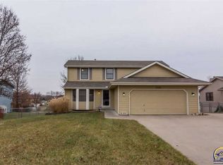 3718 SW Moundview Dr, Topeka, KS 66610