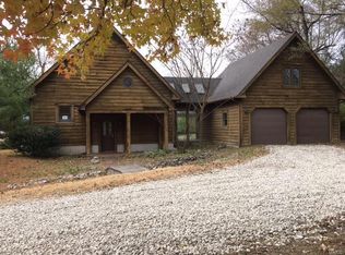 4920 Wanda Rd, Roxana, IL 62084