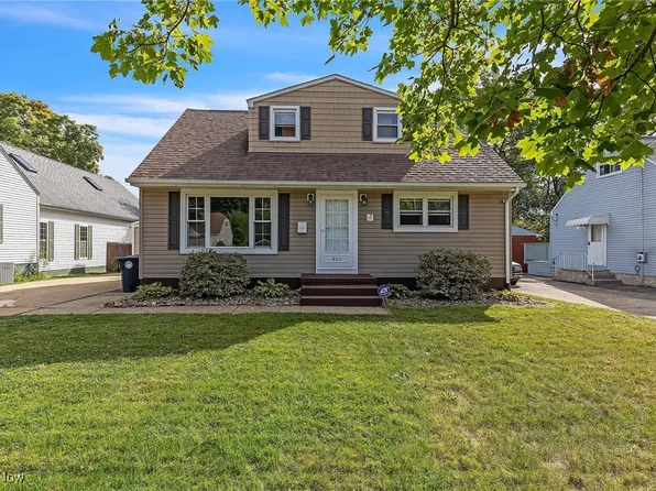 481 Alaho St, Akron, OH 44305