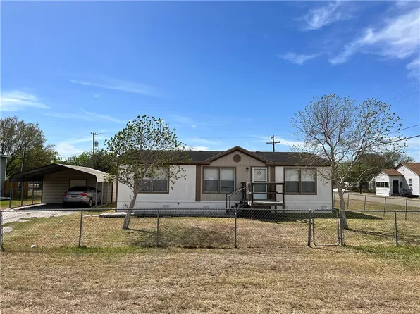 215 Elsie Ave, Agua Dulce, TX 78330