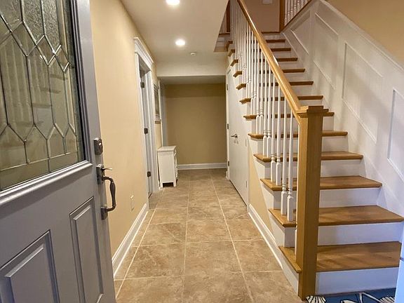 5th image of 6009 Pleasure Ave #N