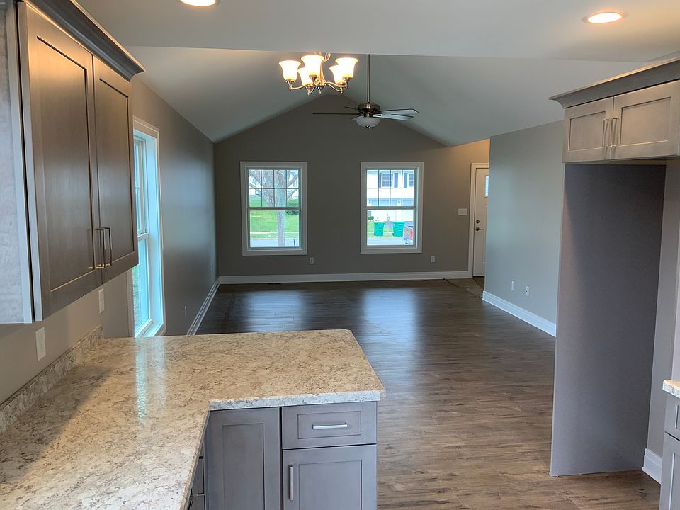 1st image of 74 Chapel Glen Dr
