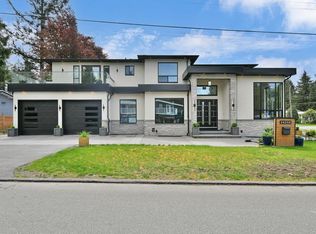 34208 Cedar Ave, Abbotsford, BC V2S2W2