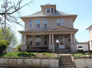 1122 N 19th St, Saint Joseph, MO 64501