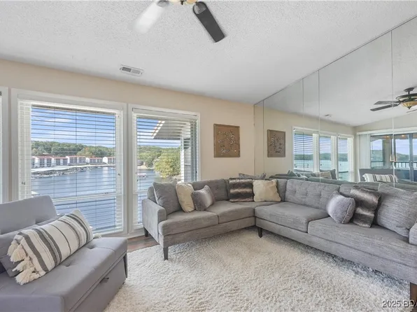 56 Branch Rd #343, Lake Ozark, MO 65049