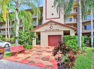 901 SW 138th Ave APT 203C, Pembroke Pines, FL 33027