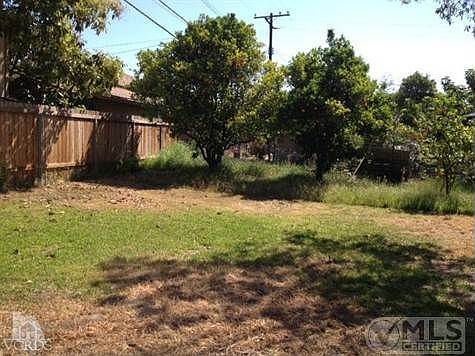 3rd image of 894 Calle La Prada