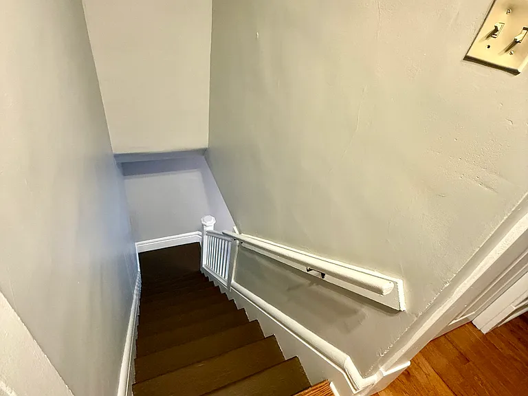 325 Clinton St #325 — Photo 8
