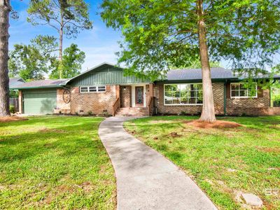 300 W Indian Creek Dr, Mobile, AL, 36607