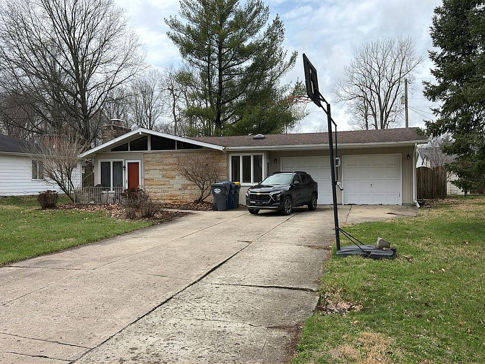 1st image of 1303 Oakland Dr