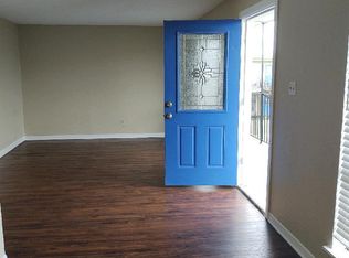 2405 Palmer Hwy #2B, Texas City, TX 77590