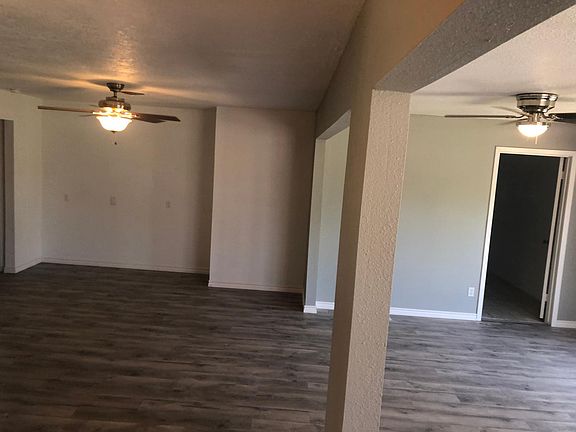 3rd image of 1053 Brock Dr