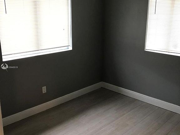 3rd image of 320 NW 42nd St #320