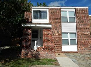 984 Level Green Blvd, Virginia Beach, VA 23464