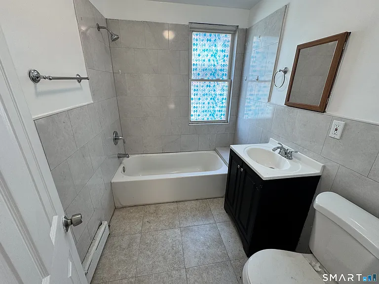 20 Coe St — Photo 7