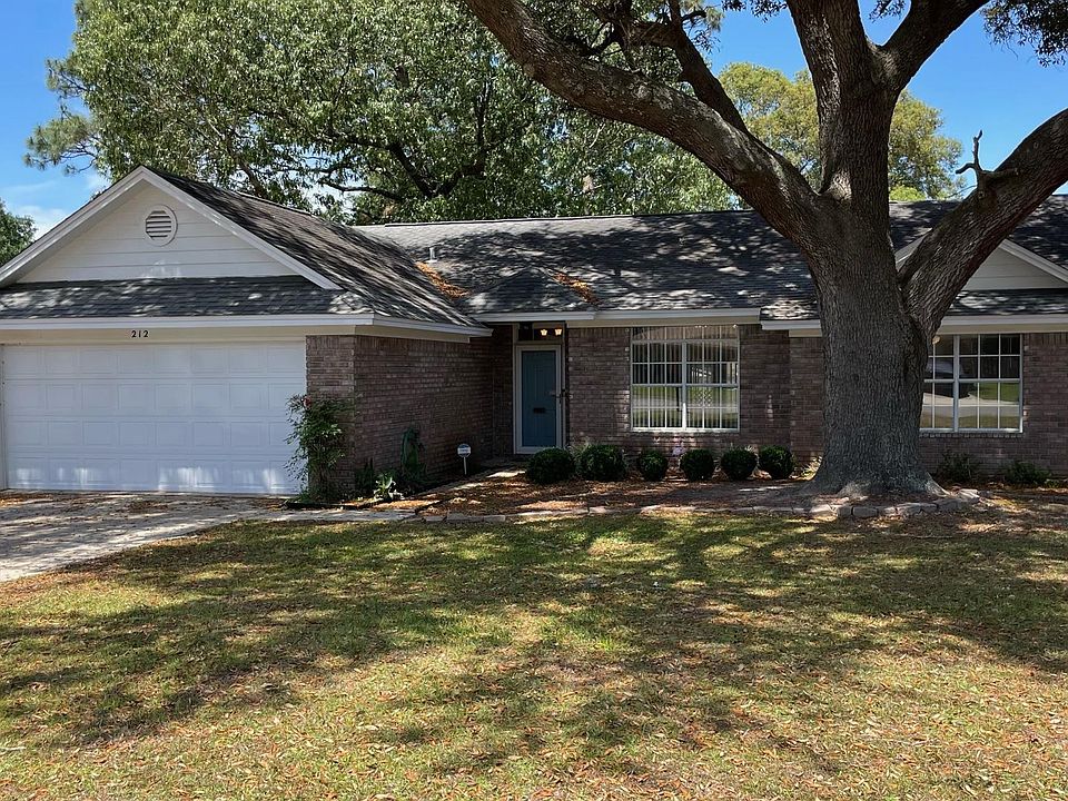 1st image of 212 Lakeland Ct