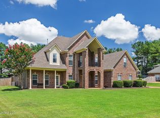 3716 Castle Pointe Dr, Southaven, MS 38672